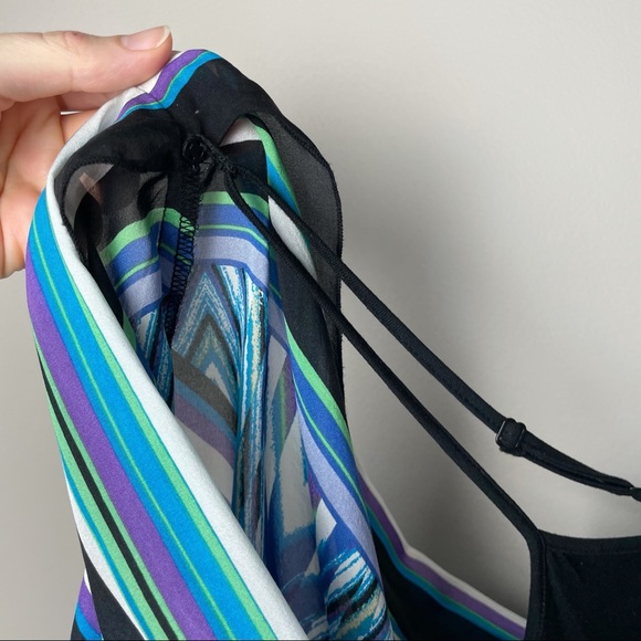 Bebe 2000s 100% Silk Striped Zig Zag Chevron Asymmetrical Bodysuit Blouse - Picture 11 of 12